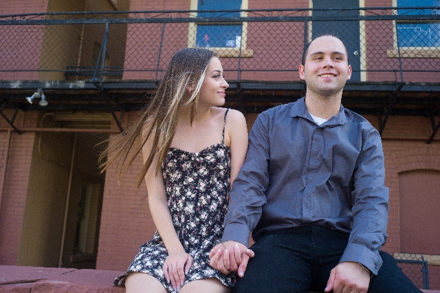 男性で抜け毛や薄毛、頭皮のにおいが気になる。というかたが急増中！ 原因は・・皮脂の分泌量が関係しています。